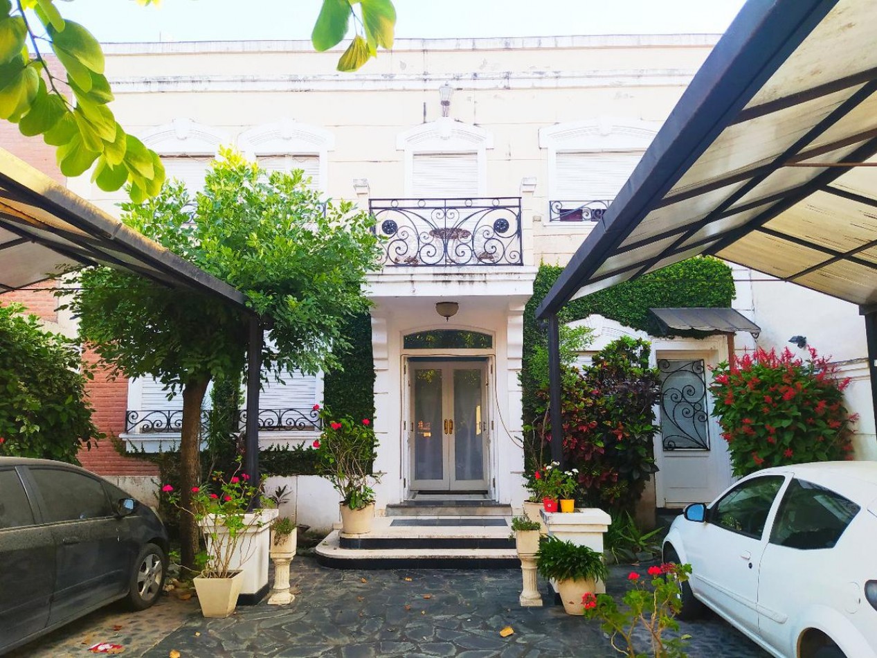 Crisostomo Alvarez 4700- Beverly Hills