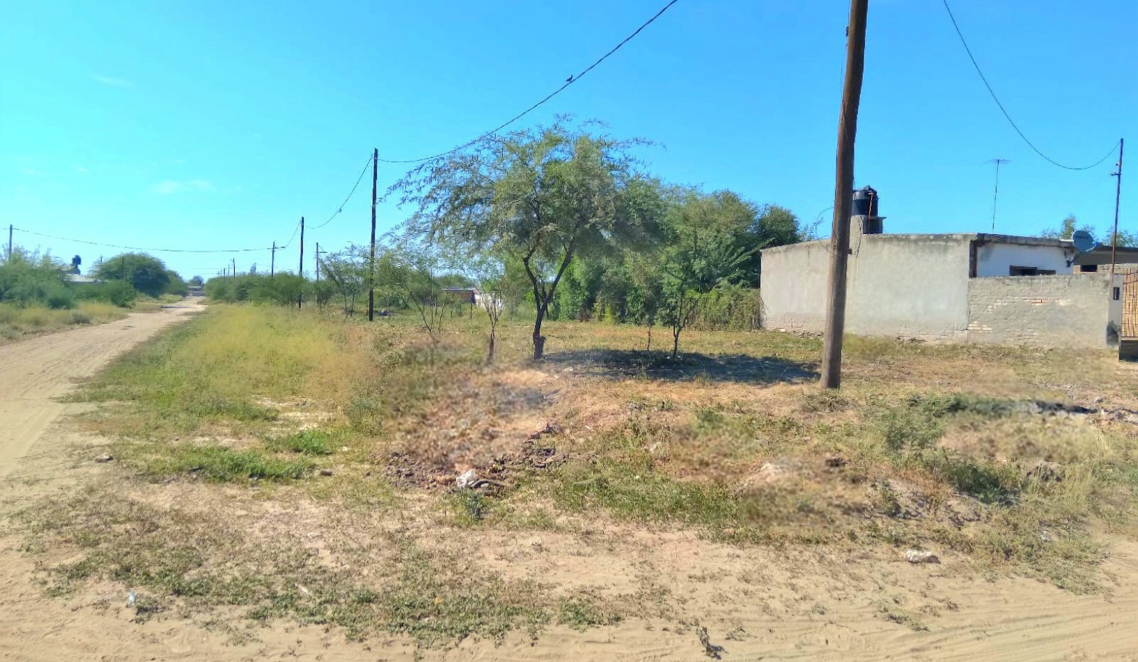 Terreno esquina en Venta c/ Escrituras Termas de Rio Hondo a 5 minutos del centro