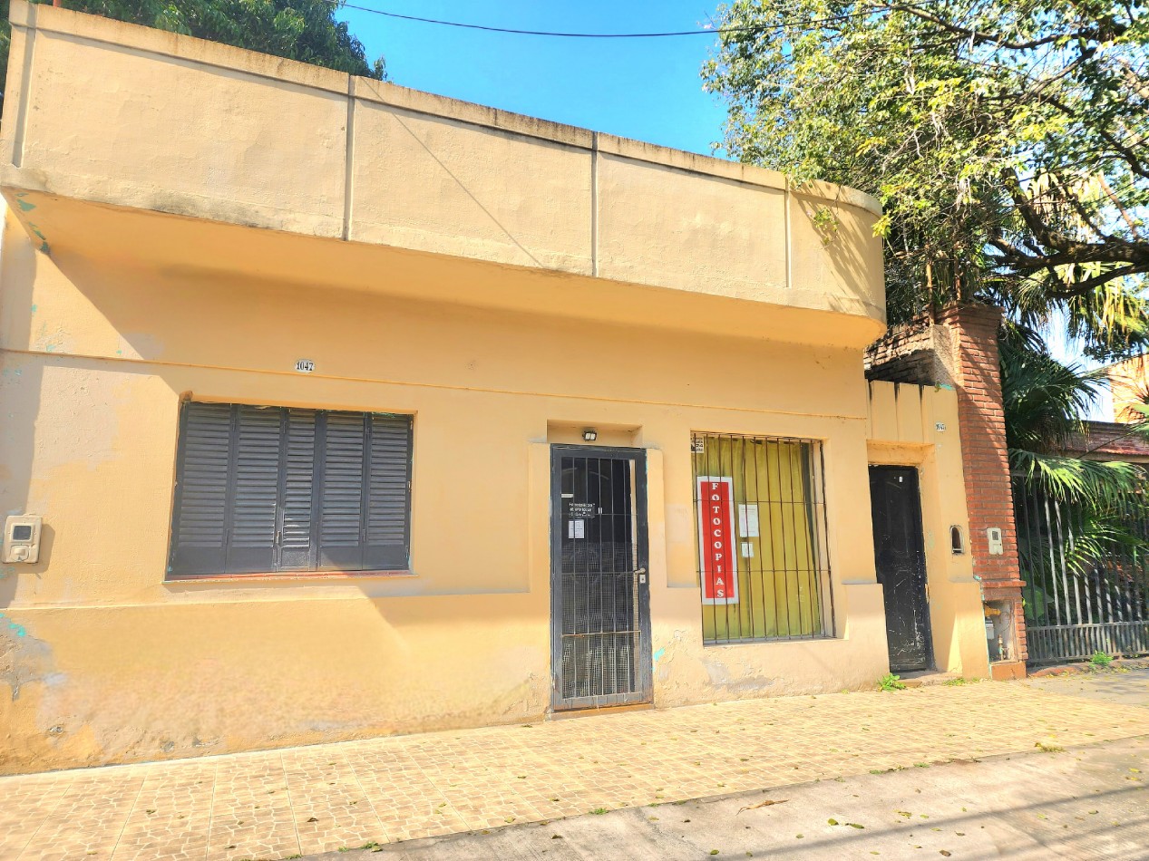 Z° Plazoleta Mitre - 12 de Octubre al 1.000 - Casa en Venta- Terreno  de 530 m2