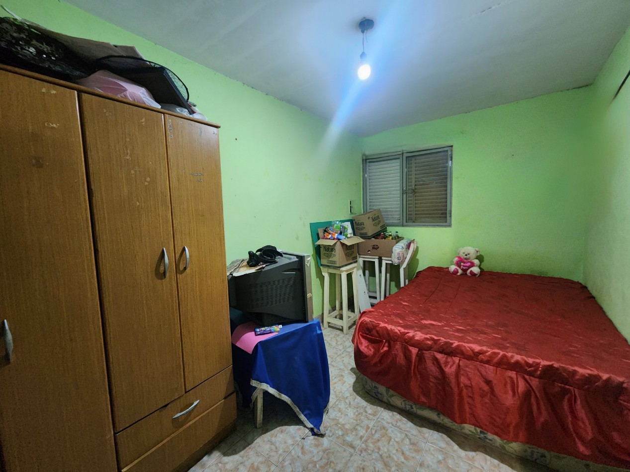 B° El Grafico 2 - Las Talitas- Casa de 3D+ Fondo + Cochera