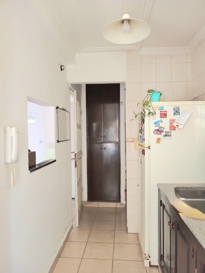 B° sur - Las Piedras al 100 - Duplex de 2D +Patio +Cochera 