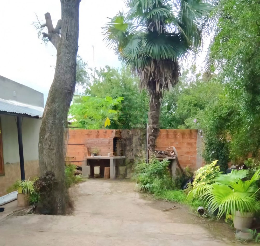 Ranchillos Casa de 2D sobre ruta- Terreno de 2000 m2
