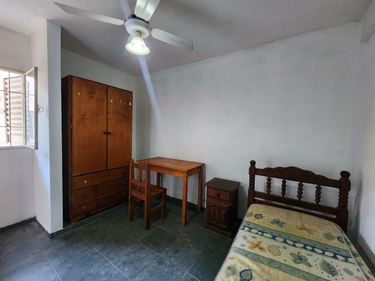 Maipu al 1300- Casa/ Pension con 9 habitaciones alquiladas 
