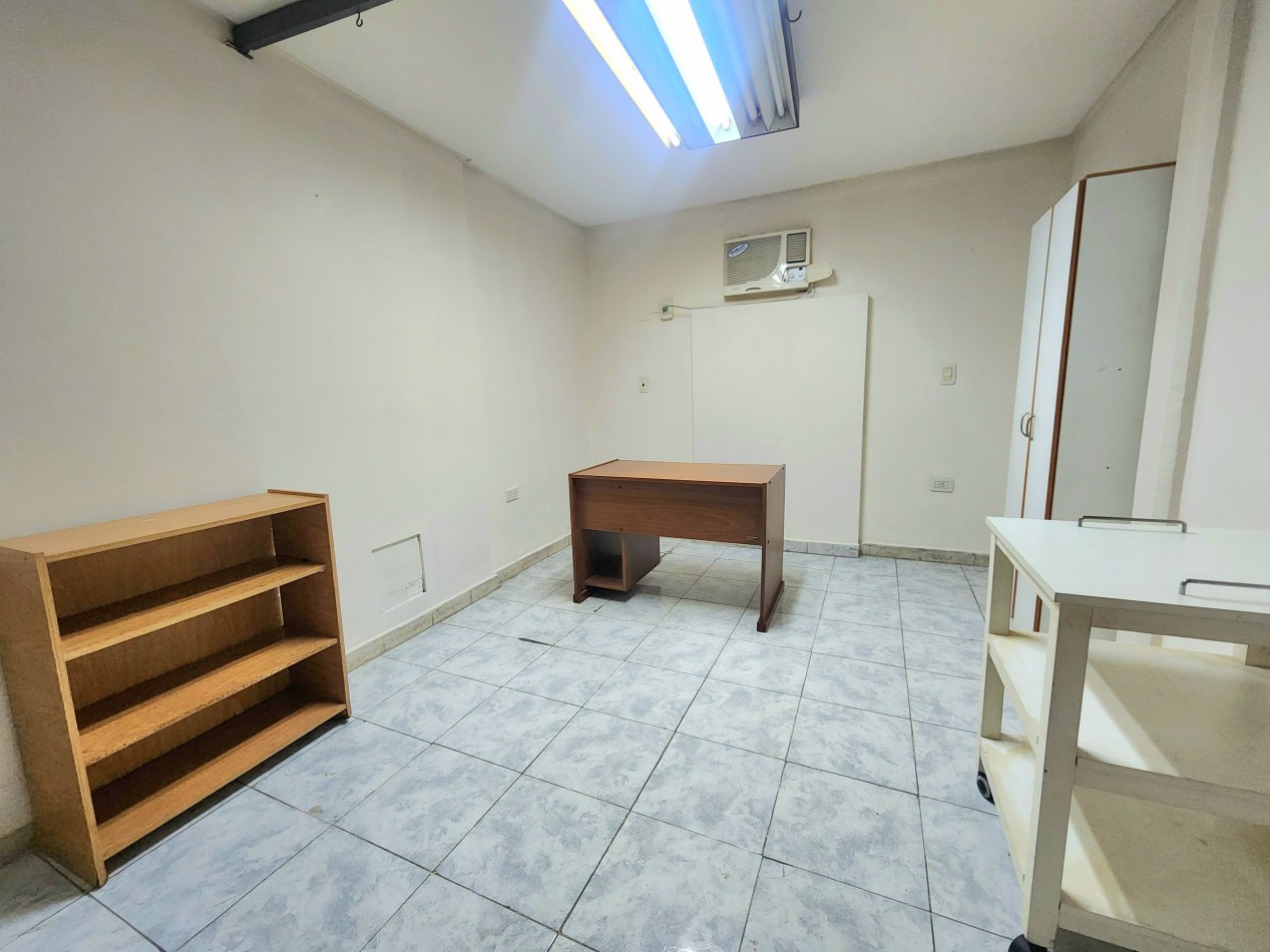 C/ Alberdi 50- Centro Medico en Funcionamiento con 15 consultorios. Se vende propiedad + Fondo de Comercio