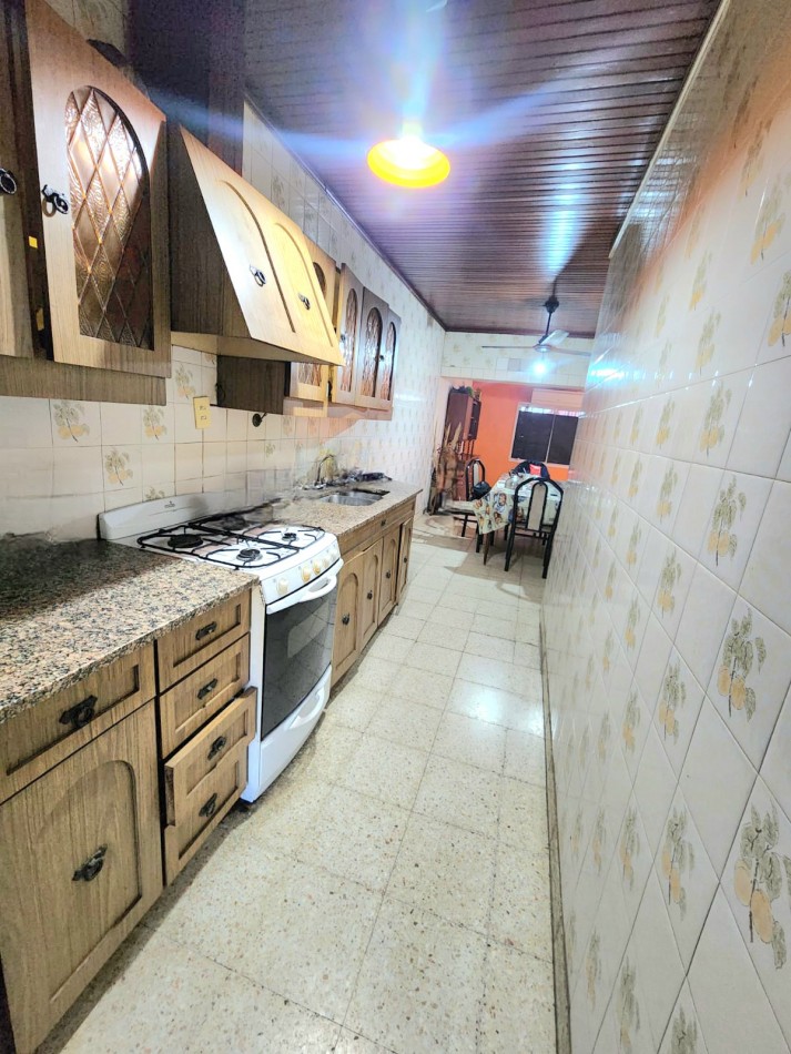 APTA CREDITO!!! C/ Monteagudo 1700 - CASA DE 3D + COCHERA + PATIO