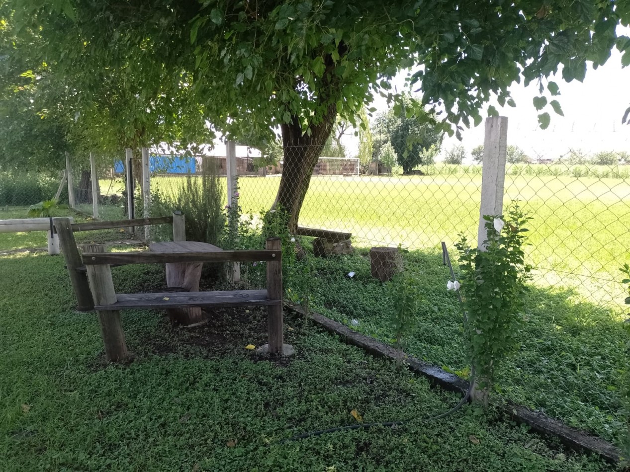 Los Villagra - Casa Simil Tronco de 2D + Quincho + Galeria 