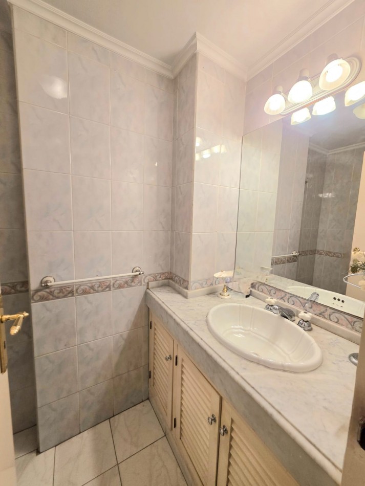 C\ Junin 41 - Piso completo Premium de 4D c/ boble Balcon 