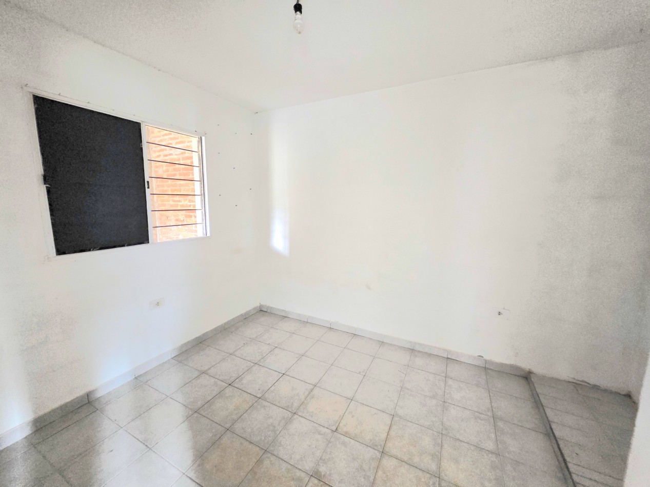 Las Talitas Barrio San Gabriel Casa de 4D + Fondo 