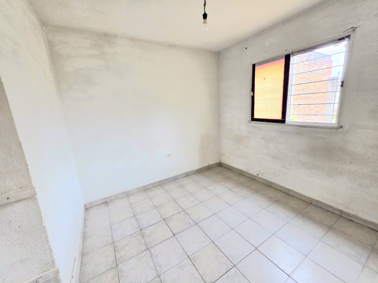 Las Talitas Barrio San Gabriel Casa de 4D + Fondo 