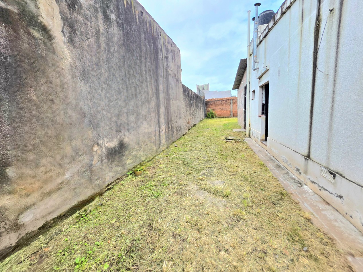 Las Talitas Barrio San Gabriel Casa de 4D + Fondo 