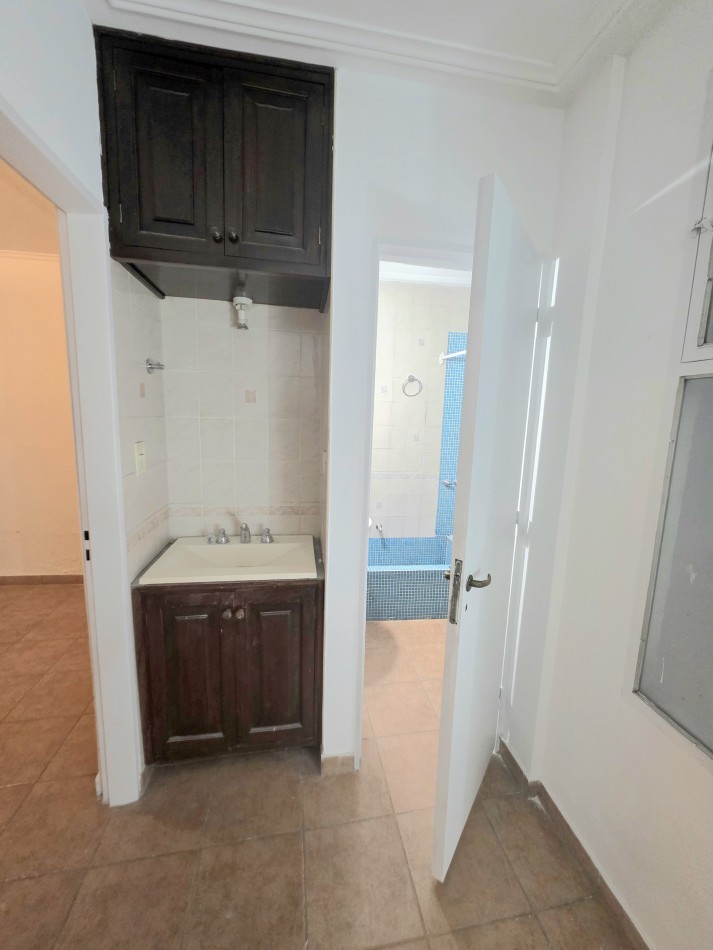 B° Sur Las Piedras 112 Duplex de 2D +Jardin + Cochera 