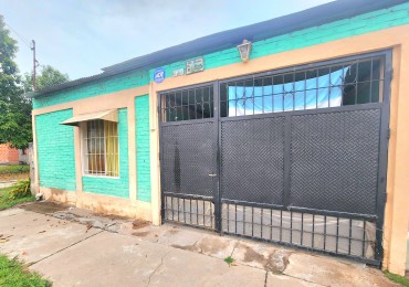 B° El Grafico 2 - Las Talitas- Casa de 3D+ Fondo + Cochera