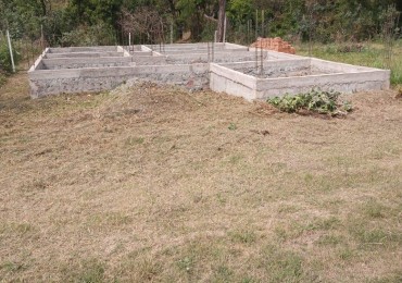 Los Nogales- Estacion el Saladillo Lote de 300 m2 con bases y cimientos hechos