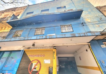 c/ San Martin 973 - Guarderia P/ 20 autos + Dos plantas con 19 Habitaciones. Ideal Inversor!!!